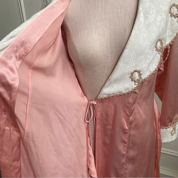 Victoria Secret Gold Label Robe with Pearl Embellishments - Picture 10 of 12